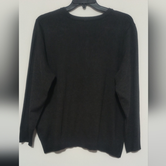 New Gray Cardigan / Size 2X - Picture 3 of 9